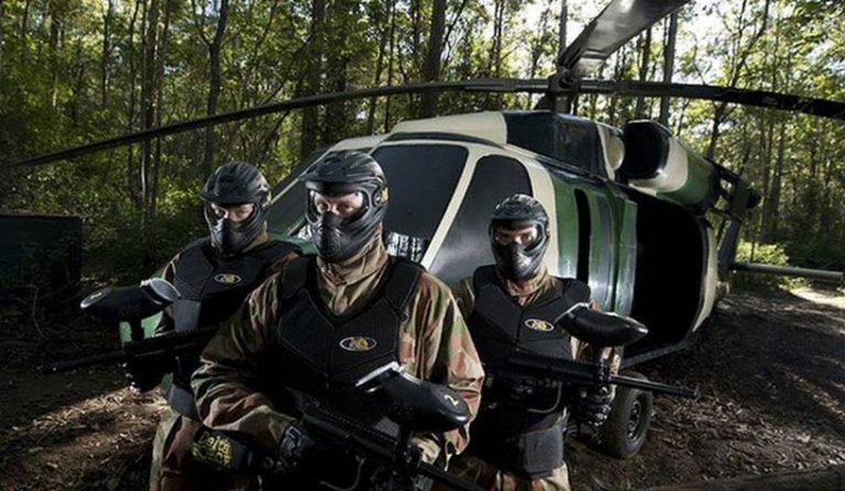 paintball players helicopter